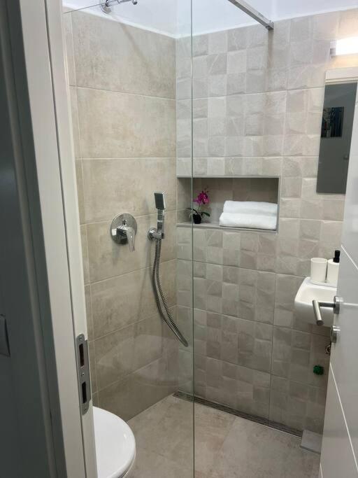 Sany Center Apartment Белград Екстериор снимка